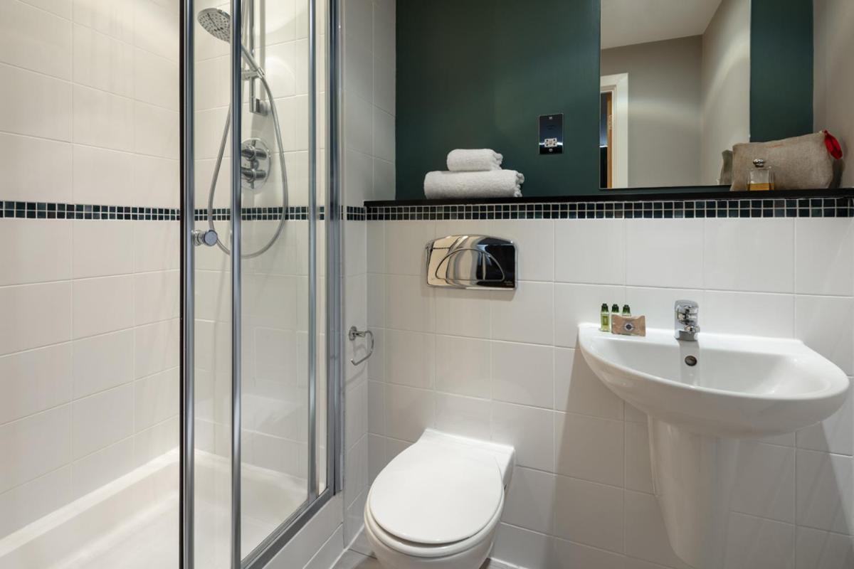 Marlin Commercial Road - Limehouse 4* Londra
