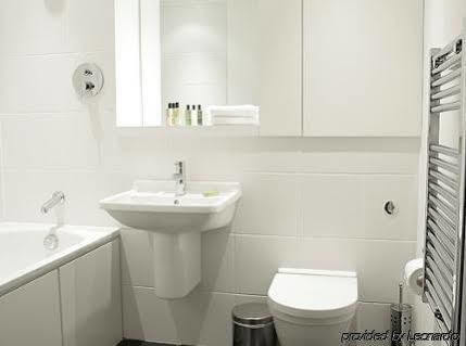 Marlin Commercial Road - Limehouse 4* Londra